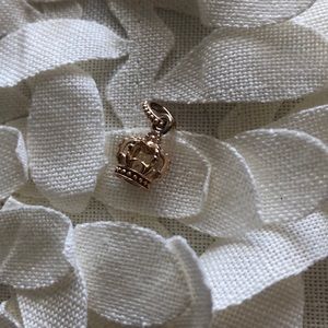 Pandora Crown Charm 👑